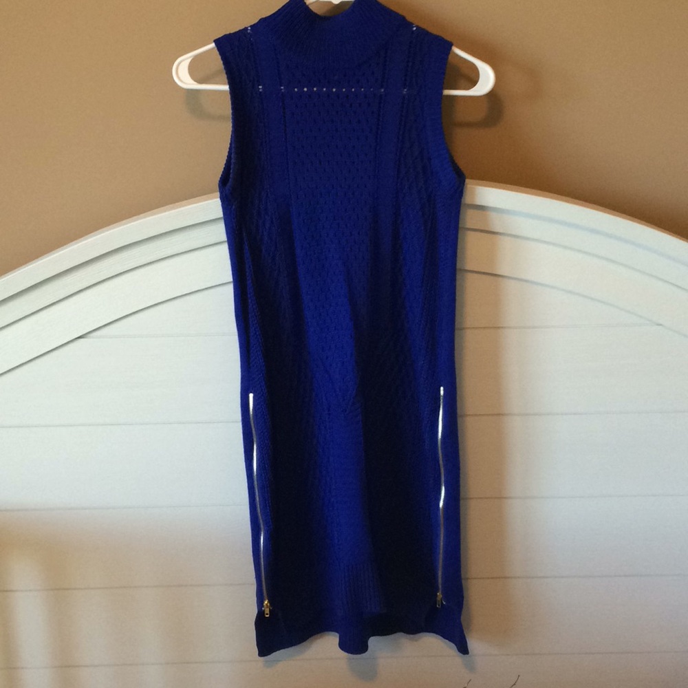 Sleeveless royal blue sweater